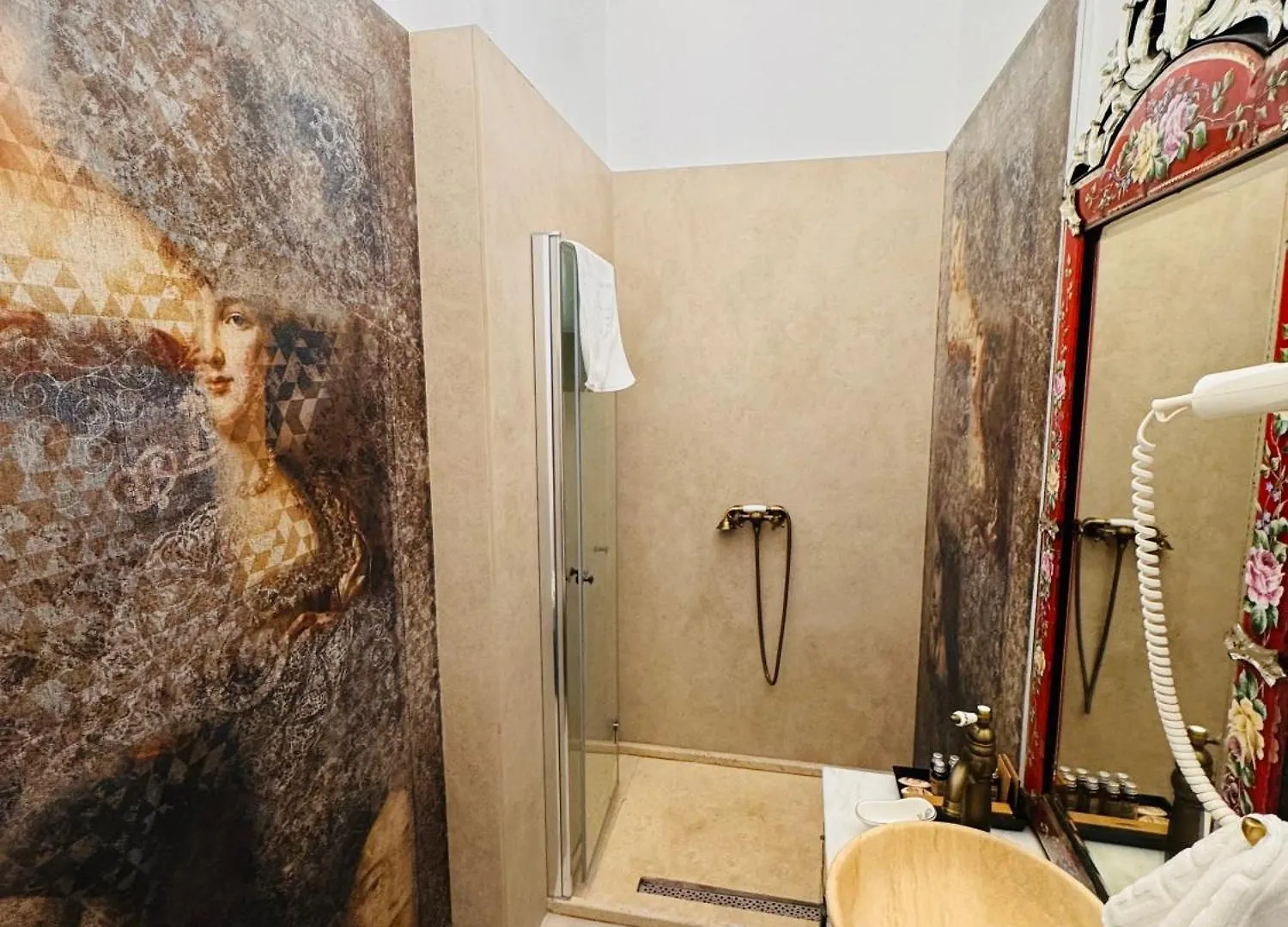 Conacul Coroanei Luxury Boutique Hotel Βουκουρέστι 5*,  Ρουμανία