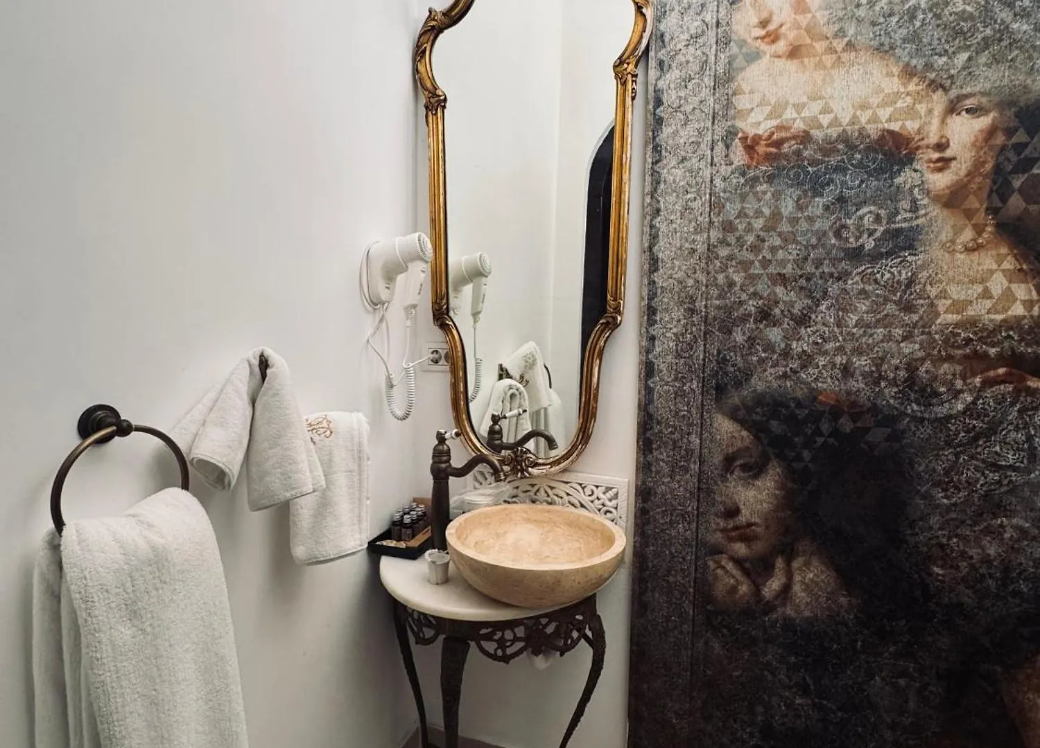 Conacul Coroanei Luxury Boutique Hotel Βουκουρέστι
