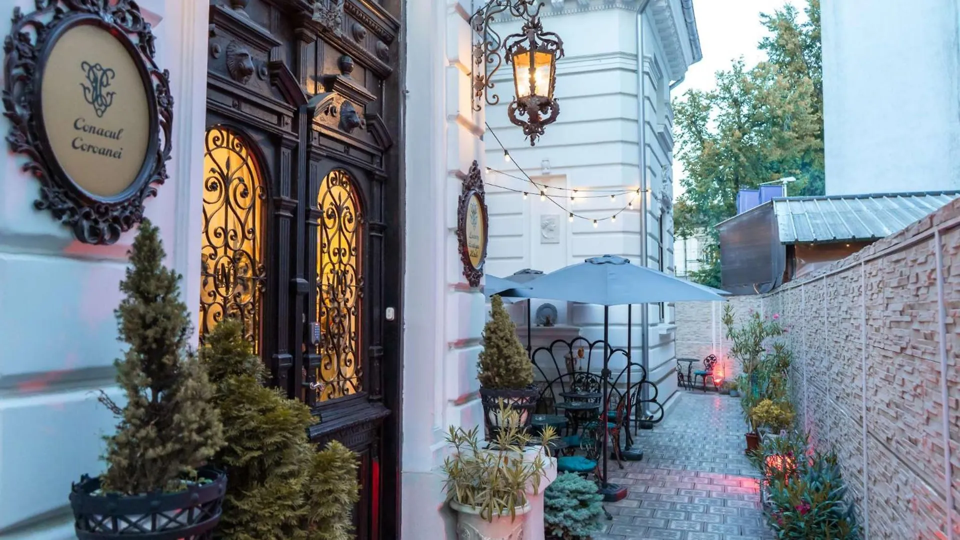 Conacul Coroanei Luxury Boutique Hotel Bukareszt