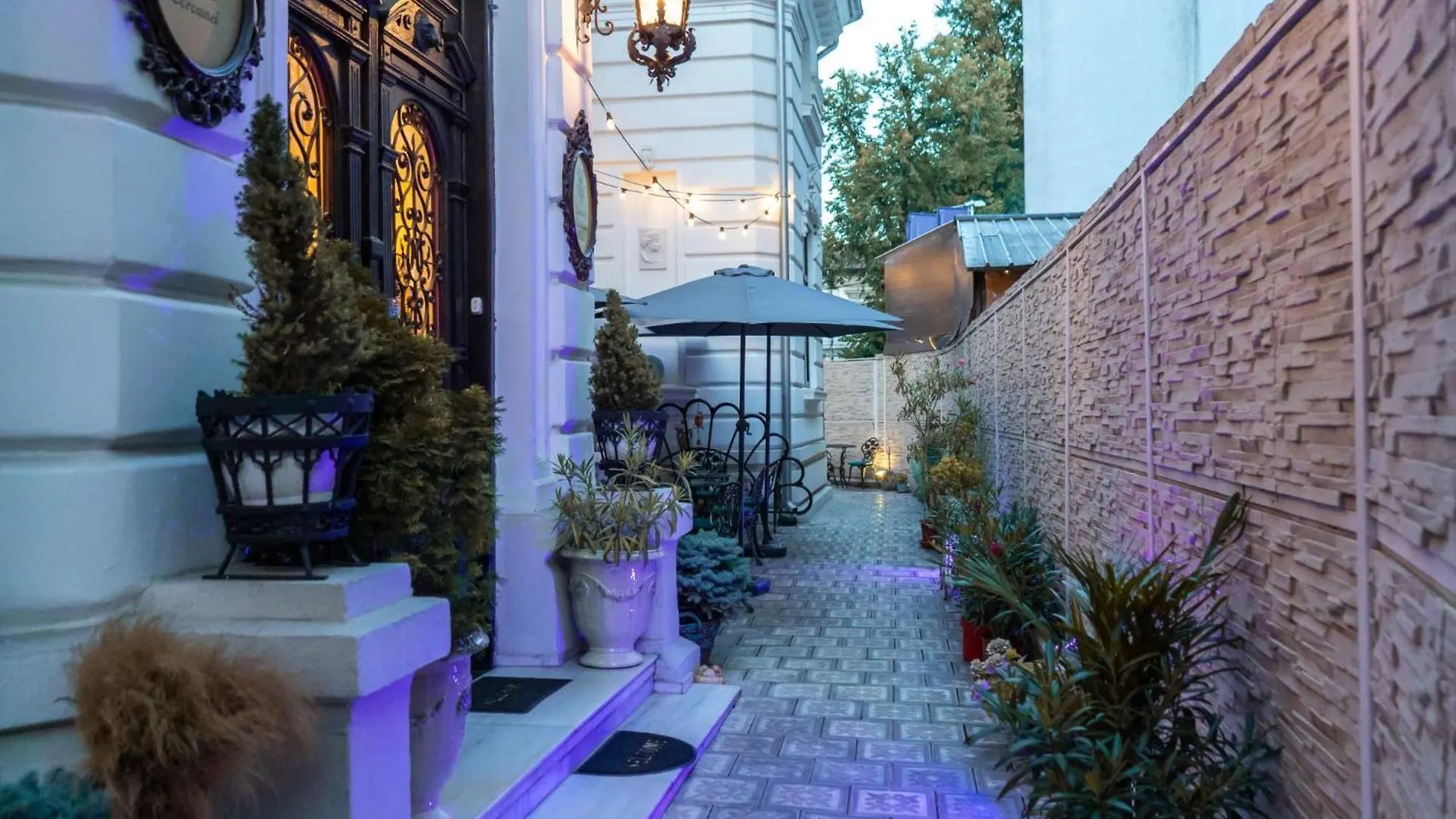 Conacul Coroanei Luxury Boutique Hotel Bukareszt