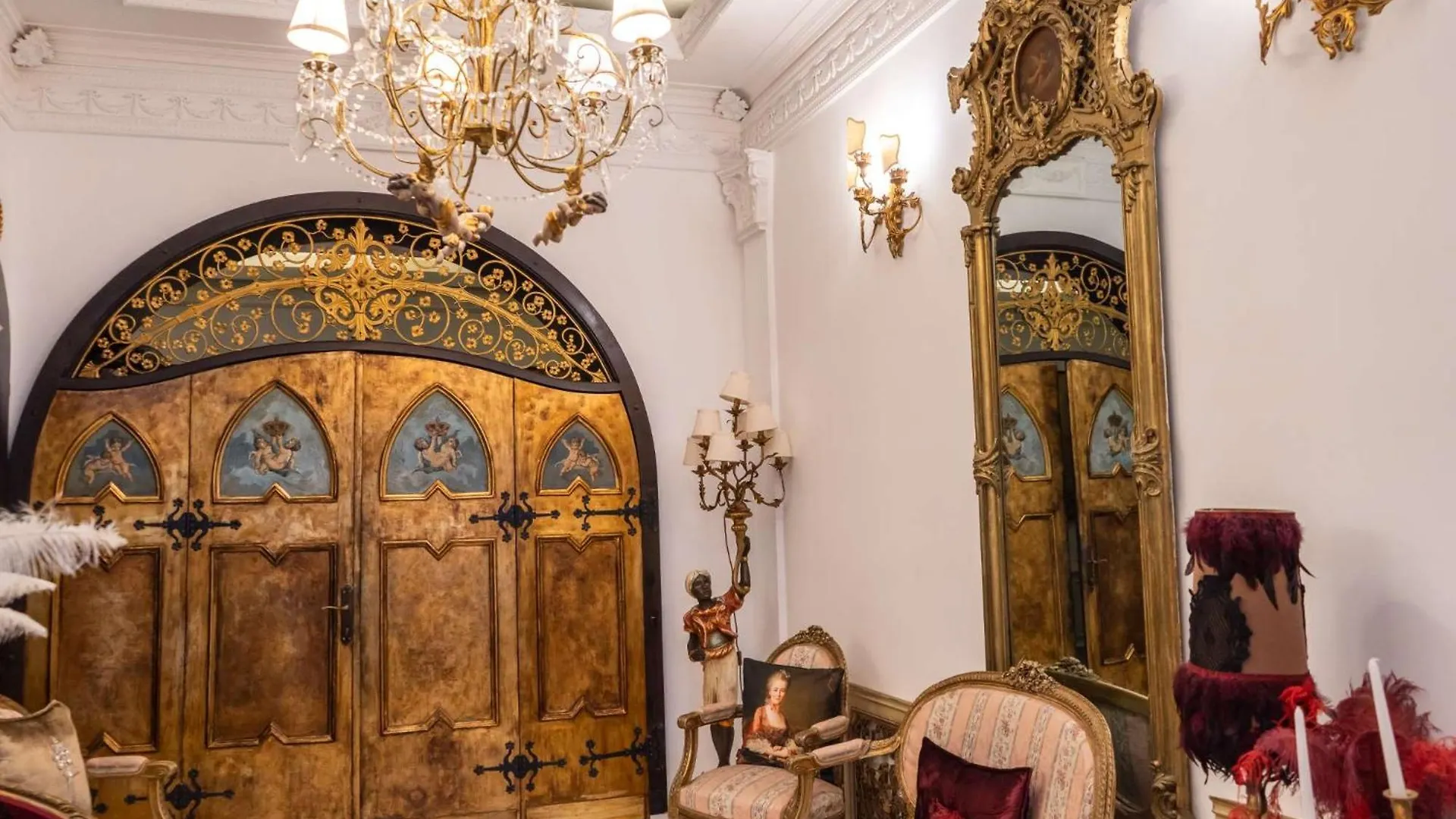 Conacul Coroanei Luxury Boutique Hotel Bukareszt