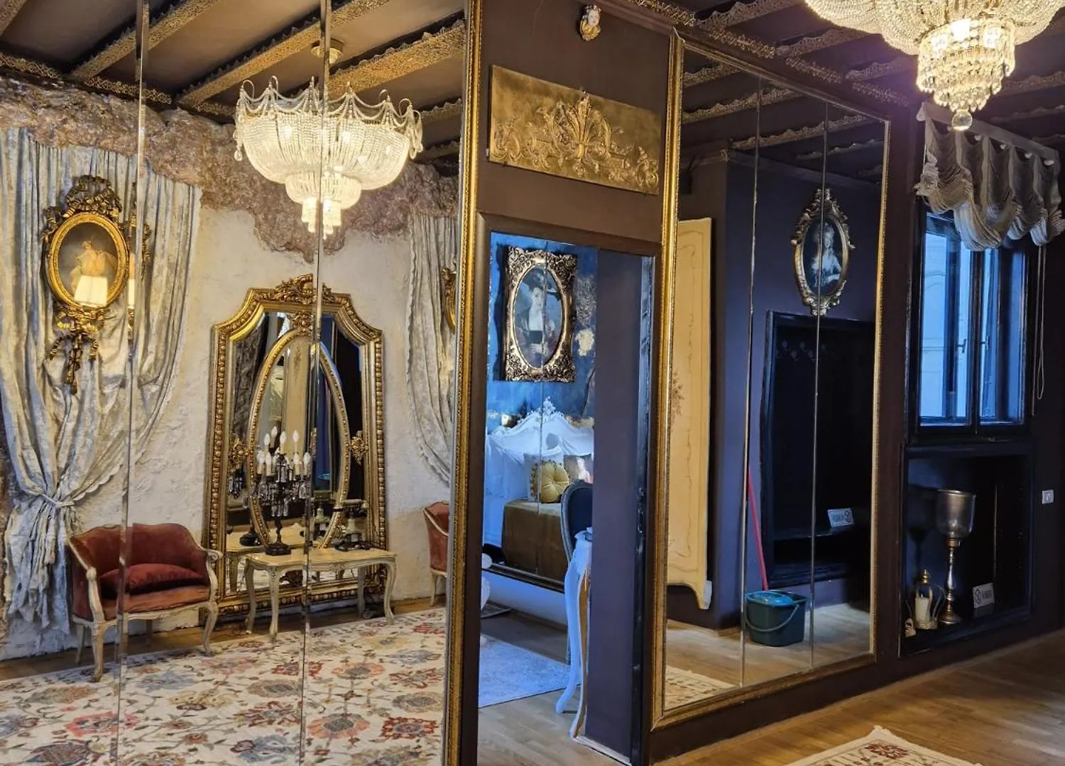 Conacul Coroanei Luxury Boutique Hotel Bukareszt