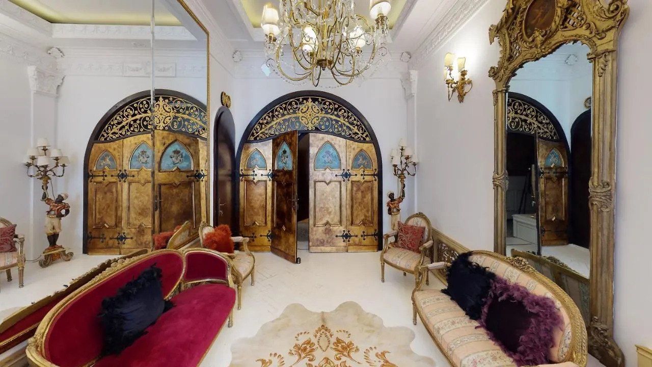 Conacul Coroanei Luxury Boutique Hotel Bucharest 5*,