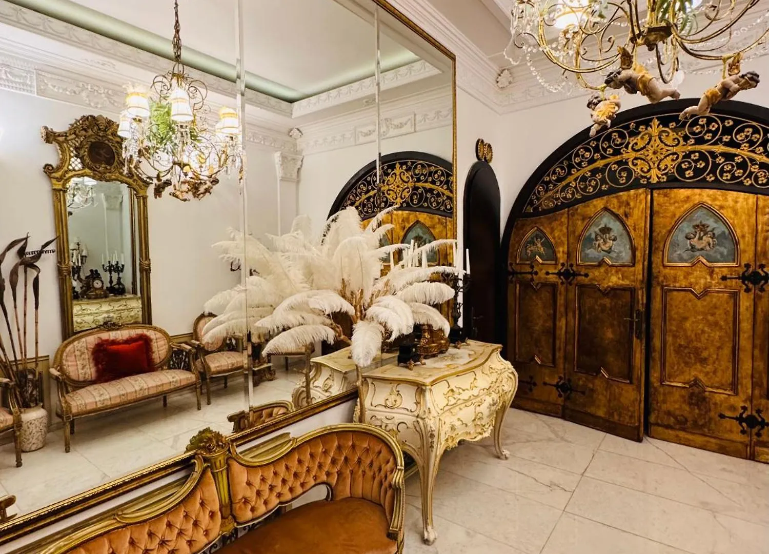 *****  Conacul Coroanei Luxury Boutique Hotel Bukarest Románia