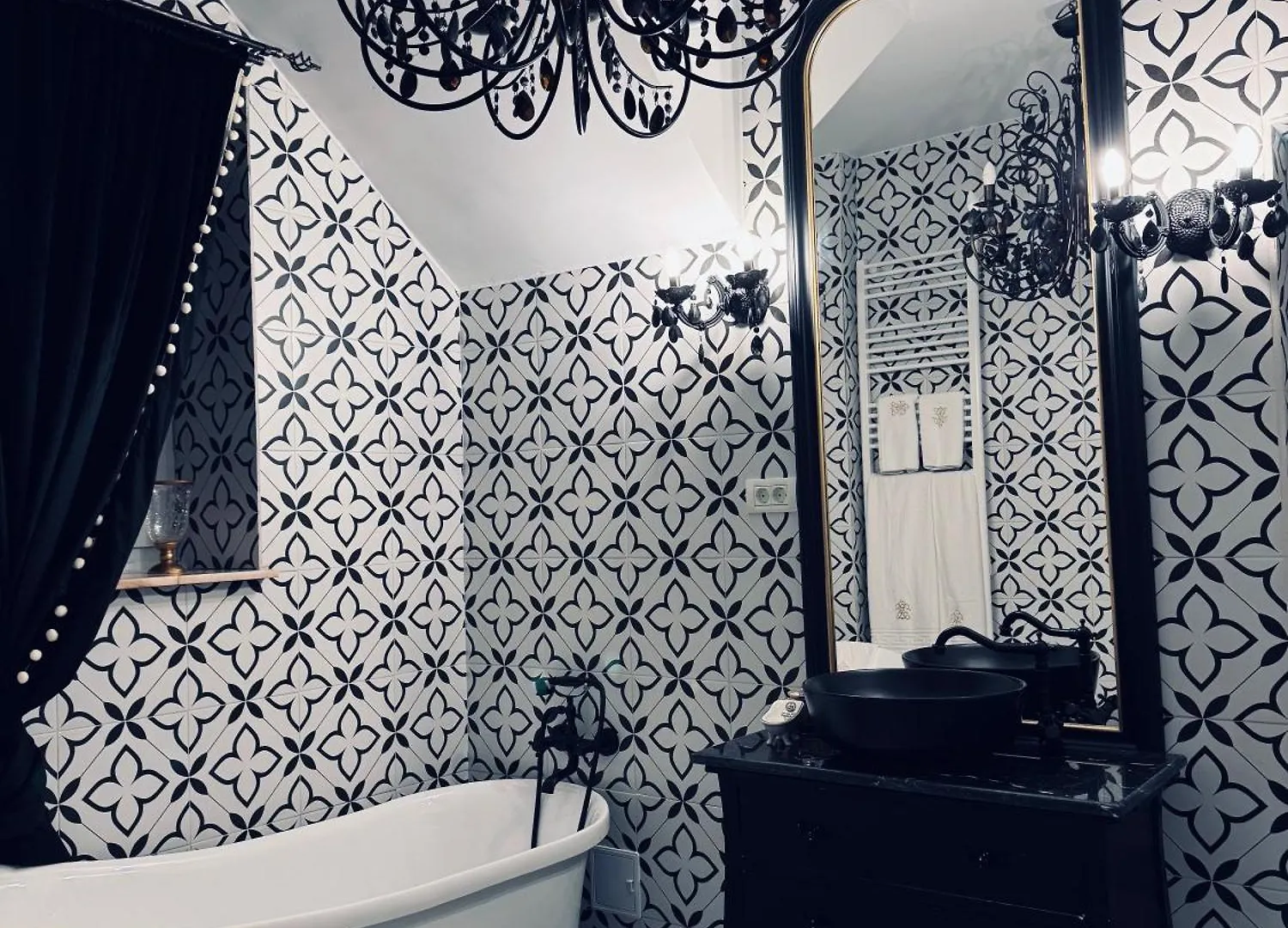 *****  Conacul Coroanei Luxury Boutique Hotel Bukarest Románia